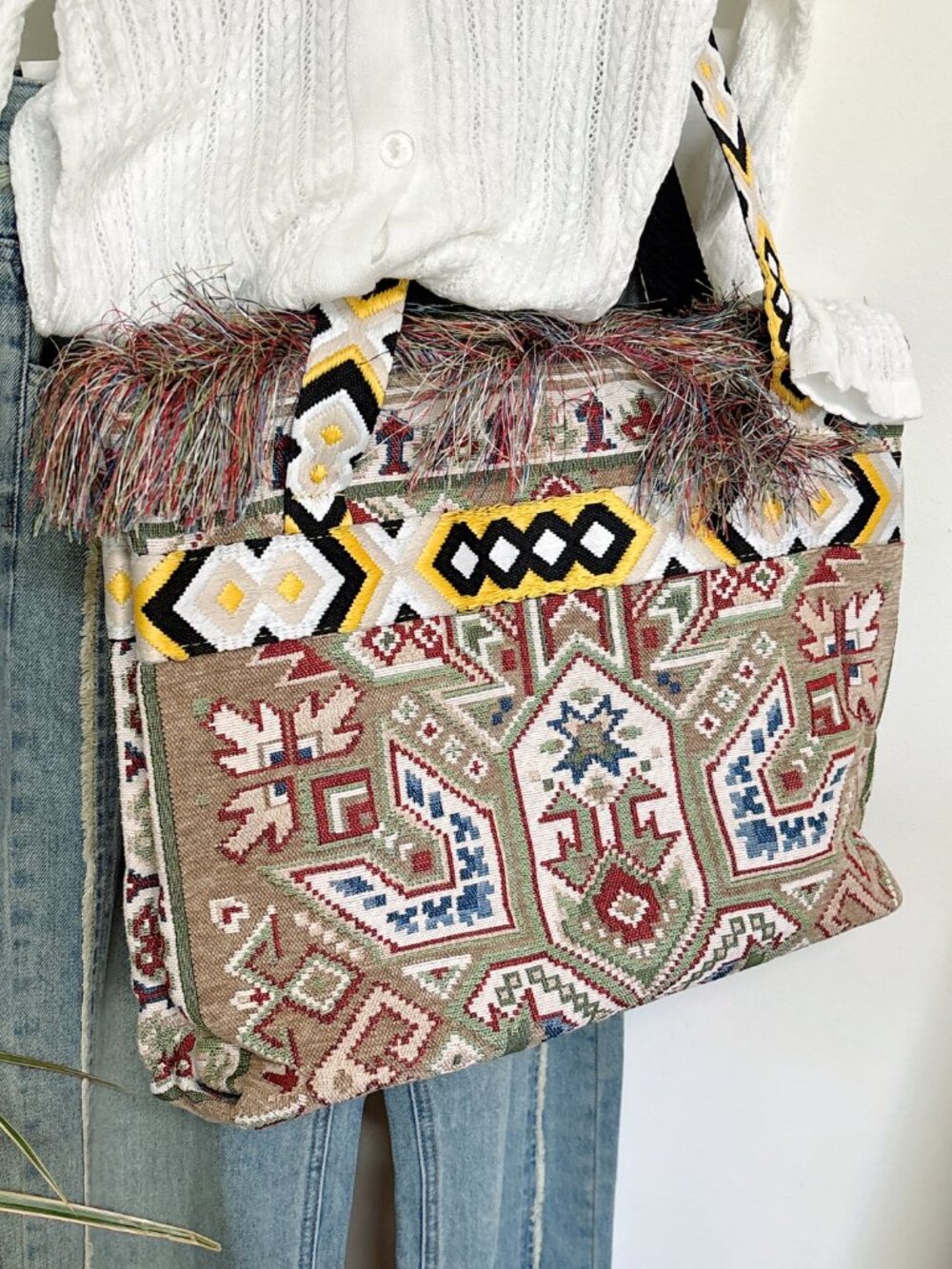 Boho Embroidered Woven Shoulder Bag - Multicolor Tapestry Fringe